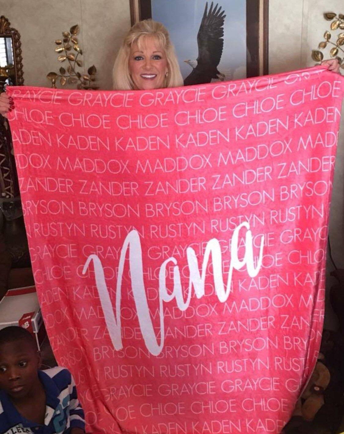 PERSONALIZED THROW BLANKETS FOR MOM & KIDS Highway 3
