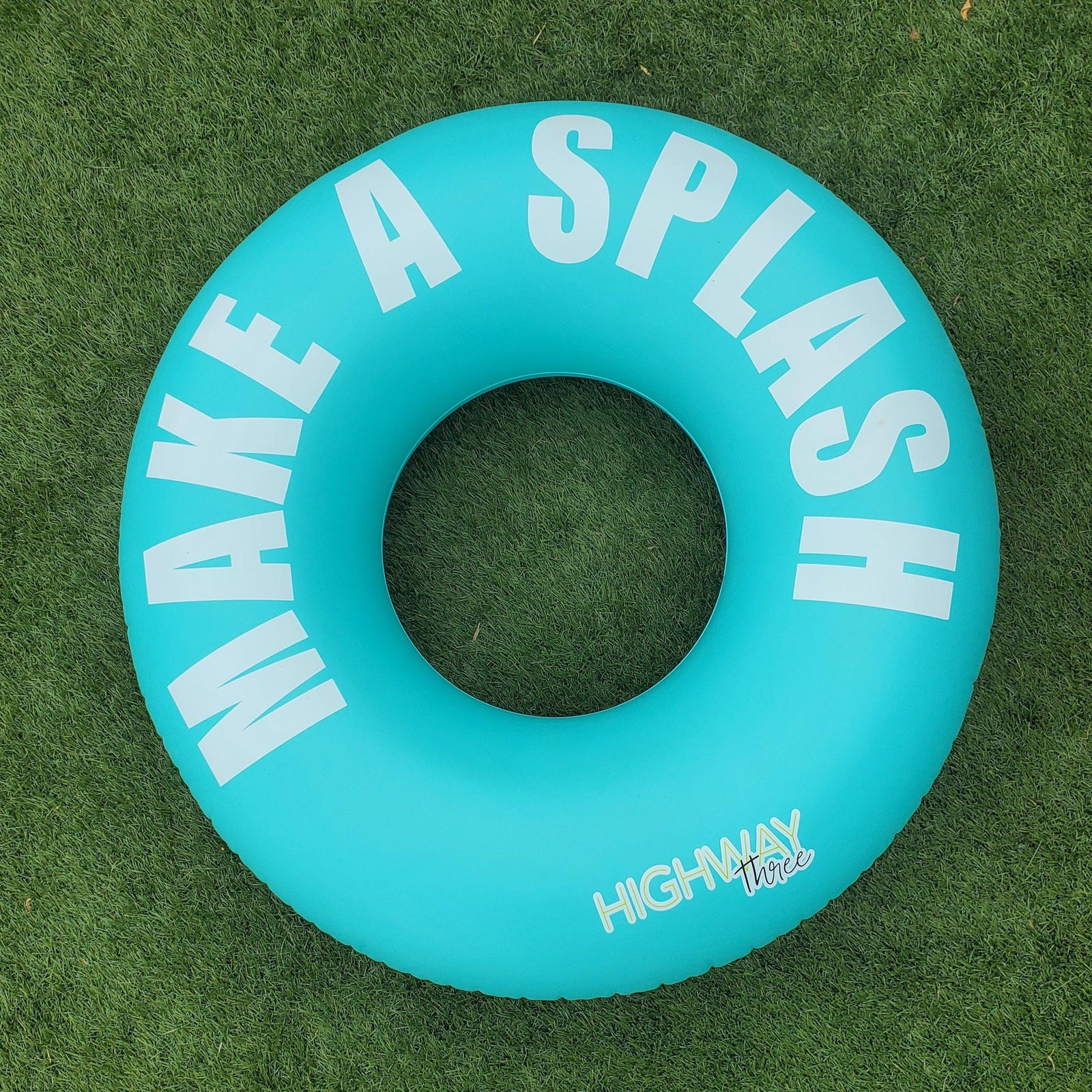 MAKE A SPLASH POOL FLOAT