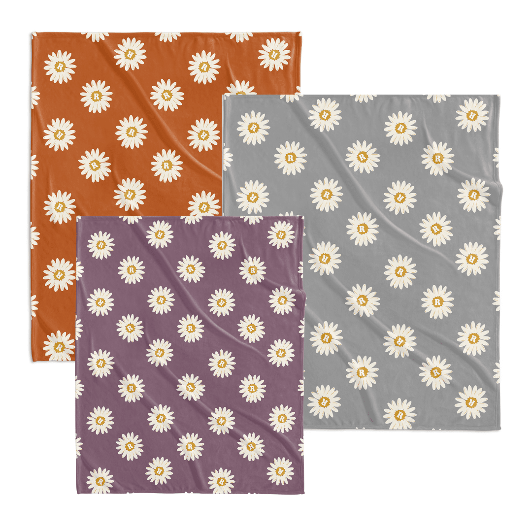 H3 X HB Happy Daisy Monogram Blanket